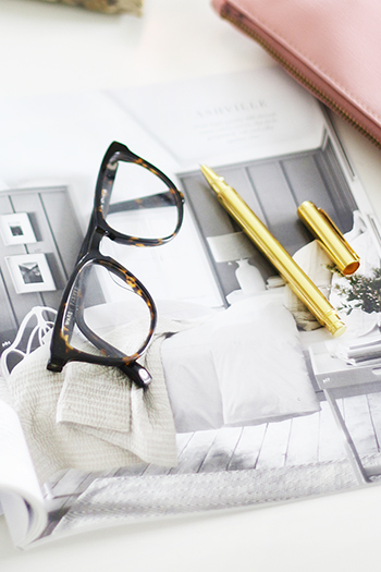 Pretty Desk Details - Cute Rose Gold And Gold Desk Accessories | The Elgin Avenue Blog